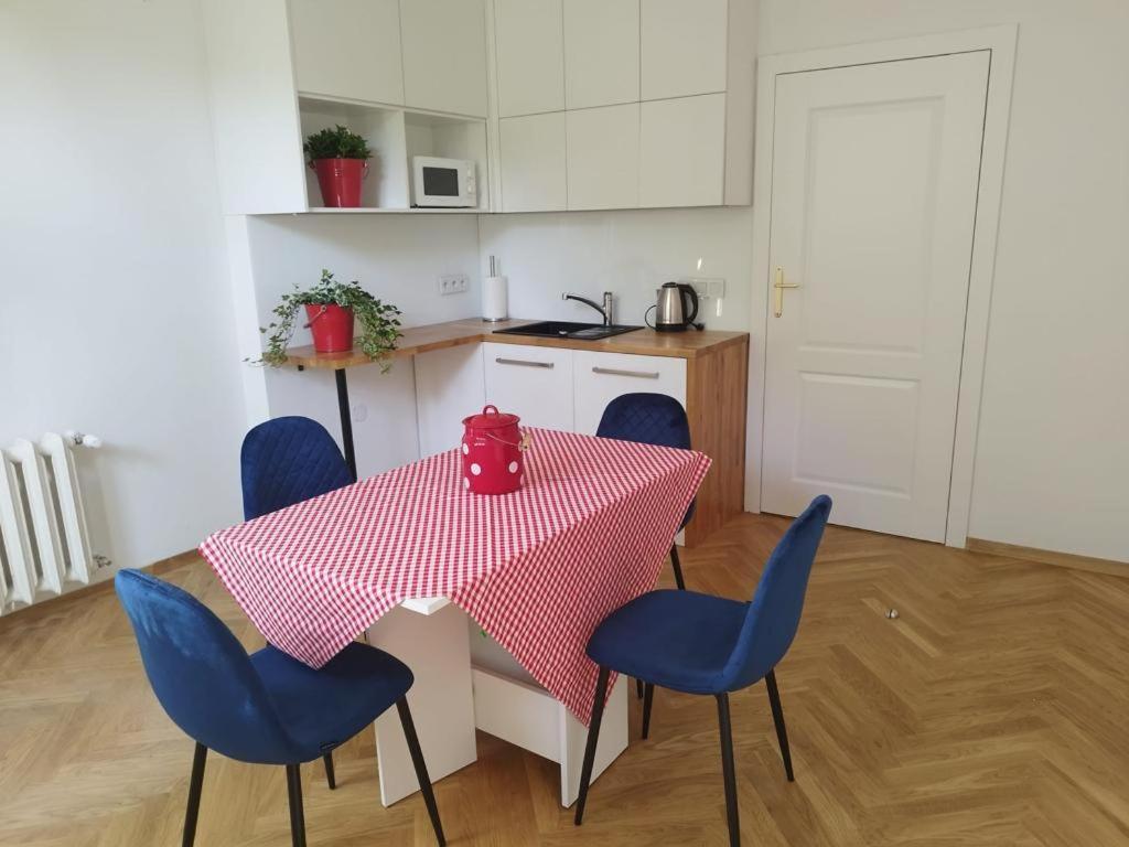 Urban Nest Apartments Brodowicza 14 Краков Экстерьер фото